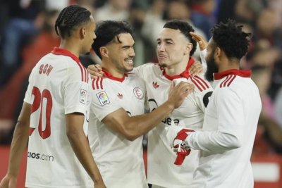 El Sevilla fija precio a Djibril Sow ante el interés del Genoa