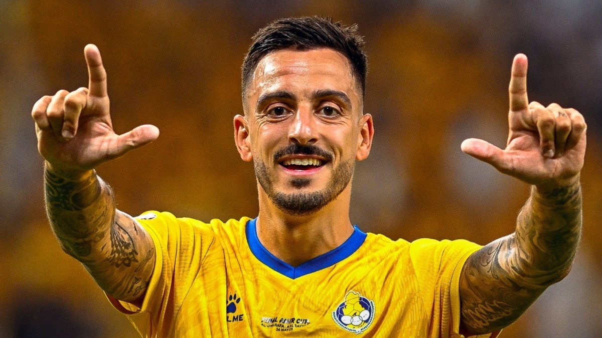 Joselu se queda sin sitio en el Oporto y ve cómo se enfría otra vía en España