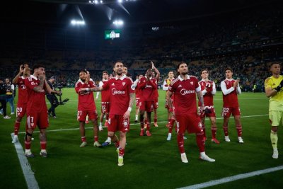 Robbie Ure, muy cerca de convertirse en el nuevo delantero del Sevilla