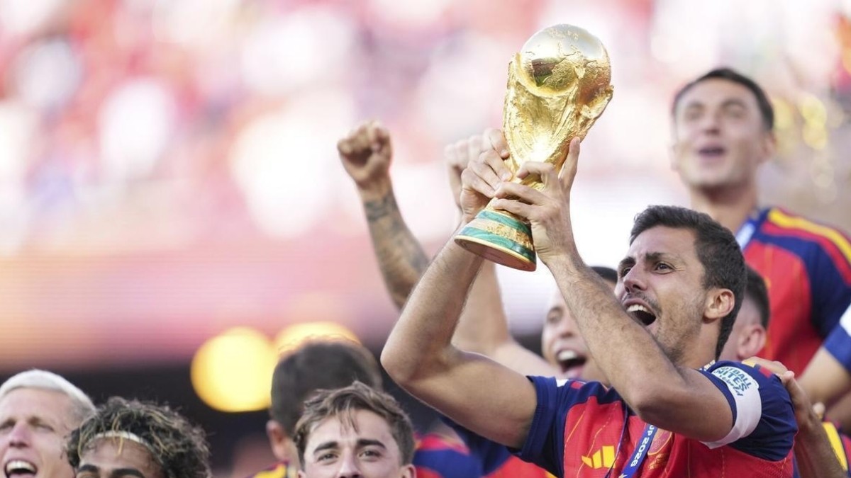 El City endurece la negociación con el Barça por Rodri y fija el precio en 82 millones