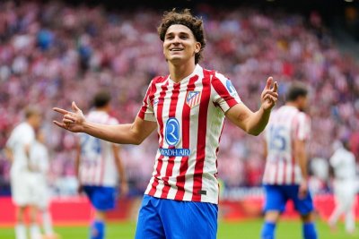 El Barcelona no se baja de Julián Álvarez y espera un giro del Atlético