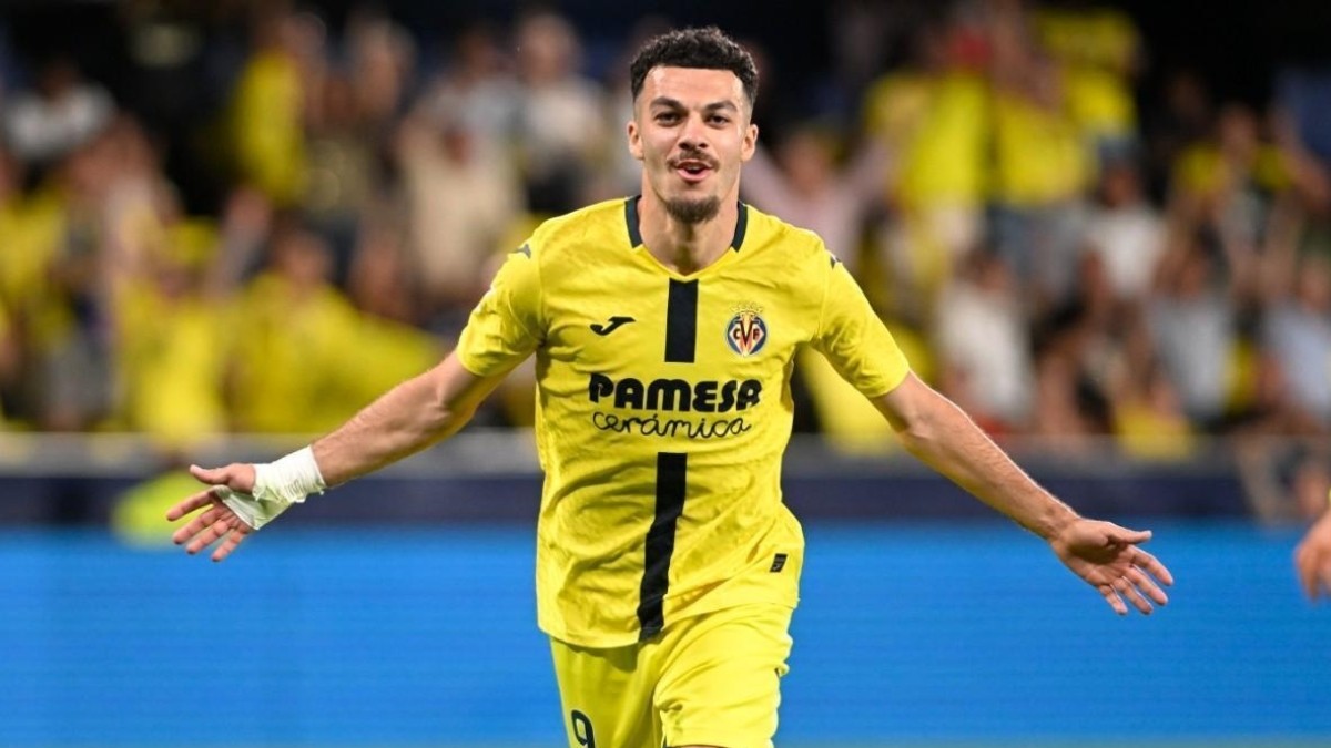 El Villarreal blindará a Mikautadze con una cláusula de 75 millones en el tramo final del mercado