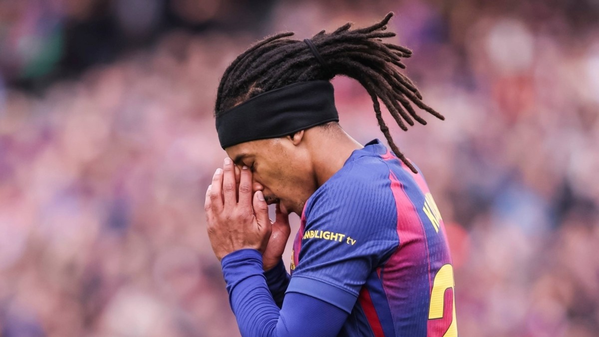 El Arsenal se acerca a Konsa y enfría la opción de Koundé
