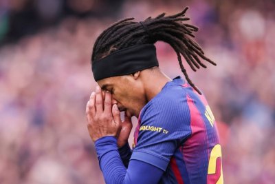 El Arsenal se acerca a Konsa y enfría la opción de Koundé