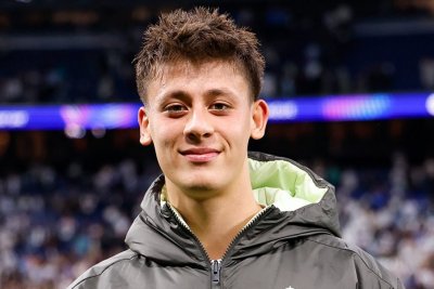 Mourinho dibuja el futuro de Arda Güler: de mediapunta a centrocampista total