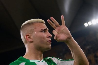 El Hull City sube su apuesta por Pablo García y pone al Betis ante una decisión clave