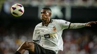 El Atlético de Madrid se interesa en Cristhian Mosquera del Valencia