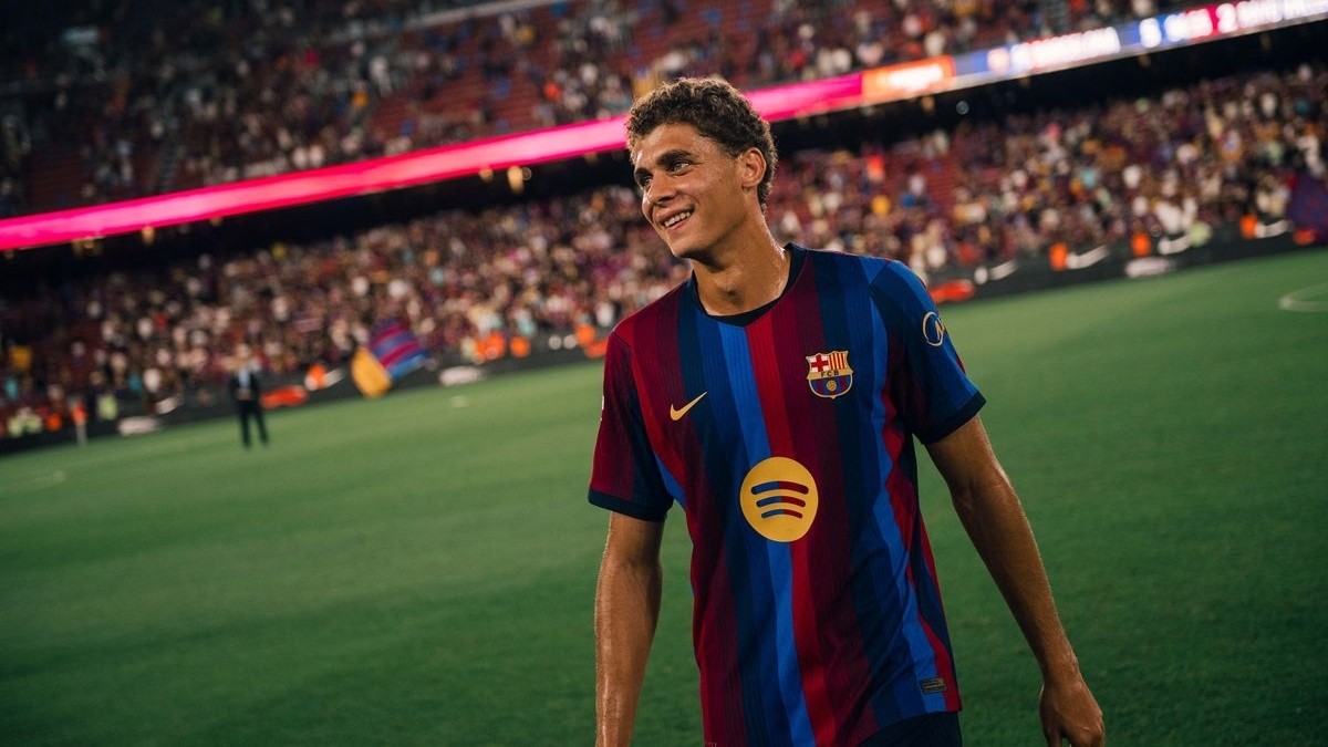 El Barcelona prepara un blindaje para Hamza Abdelkarim tras su irrupción en la pretemporada