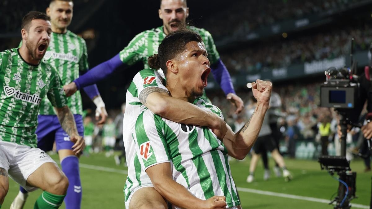Morante gana peso en el Betis tras la salida de Pablo García y estará ante el Real Madrid