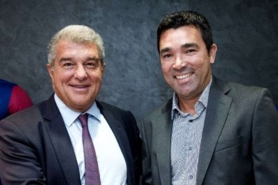 Javi Guerra sigue en la agenda del Barcelona tras el intento frustrado del verano