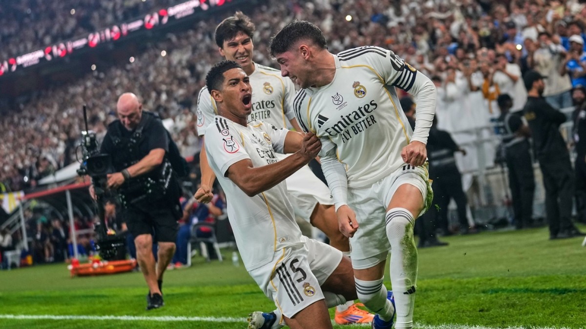 Valverde, bajo examen en el Real Madrid tras las primeras críticas por su juego con balón