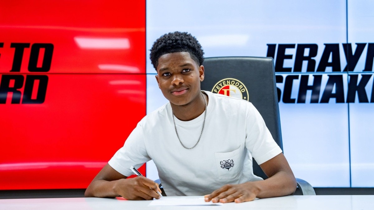Jerayno Schaken pone al Real Madrid en su radar tras estrenarse con el Feyenoord
