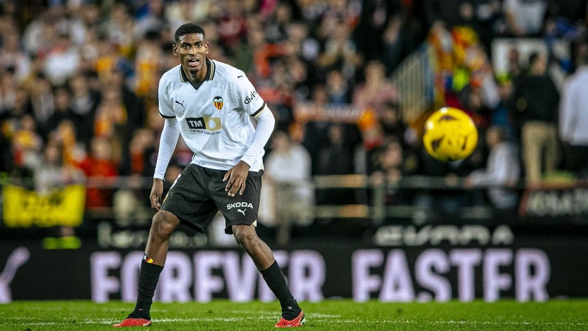 El Candidato del Atlético de Madrid en la Competencia por Cristhian Mosquera