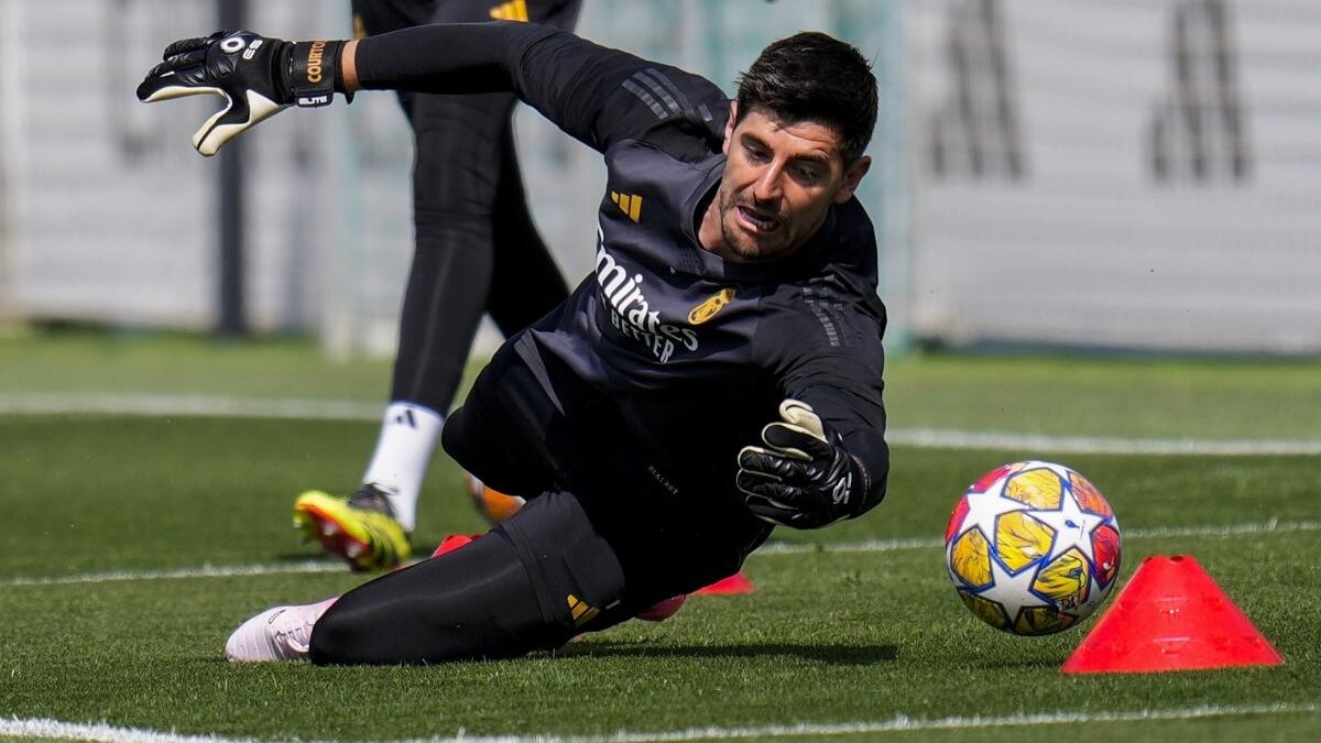 El Real Madrid sigue de cerca a Lucca Brughmans, el portero que ya es del Liverpool