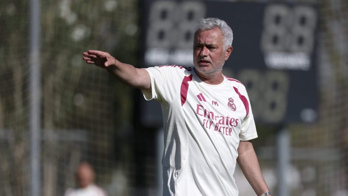 Mourinho fija un plazo de seis meses para ver un Real Madrid más sólido