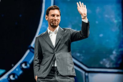 Messi abre la puerta del Barça para posibles cesiones en el nuevo Eldense