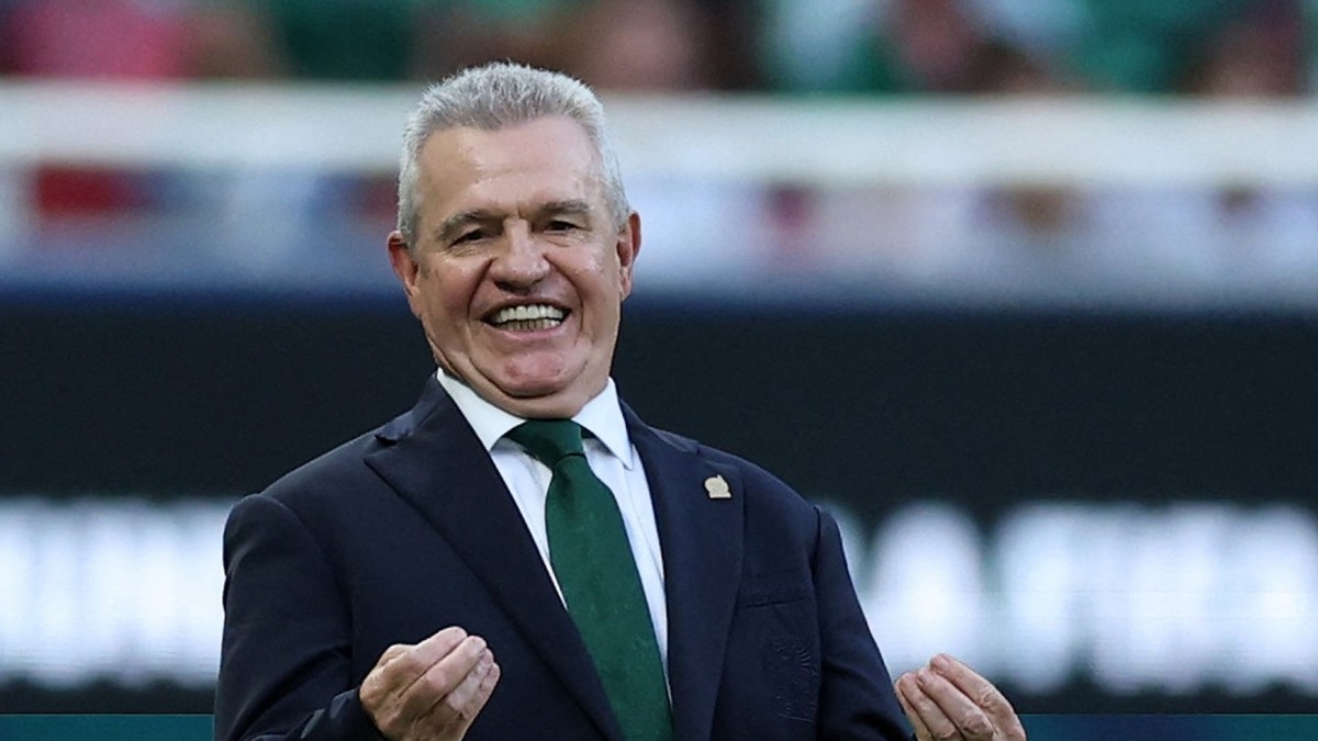 El Valencia acuerda la llegada de Javier Aguirre hasta 2027 y prepara el anuncio tras la Real Sociedad