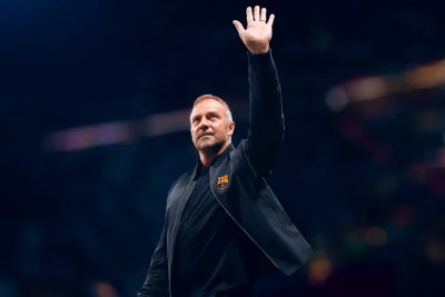 Flick respalda la renovación de Raphinha hasta 2030 y el Barça cierra el acuerdo