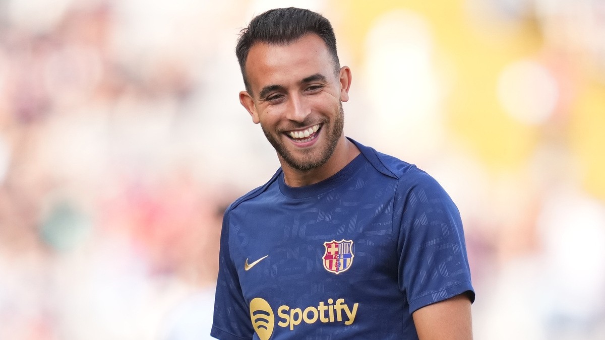 Eric Garcia se abre paso como lateral derecho en la selección española tras la baja de Porro