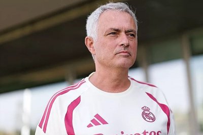 Mourinho fija el papel de Valverde y evita repetir la fórmula de Ancelotti en el Real Madrid