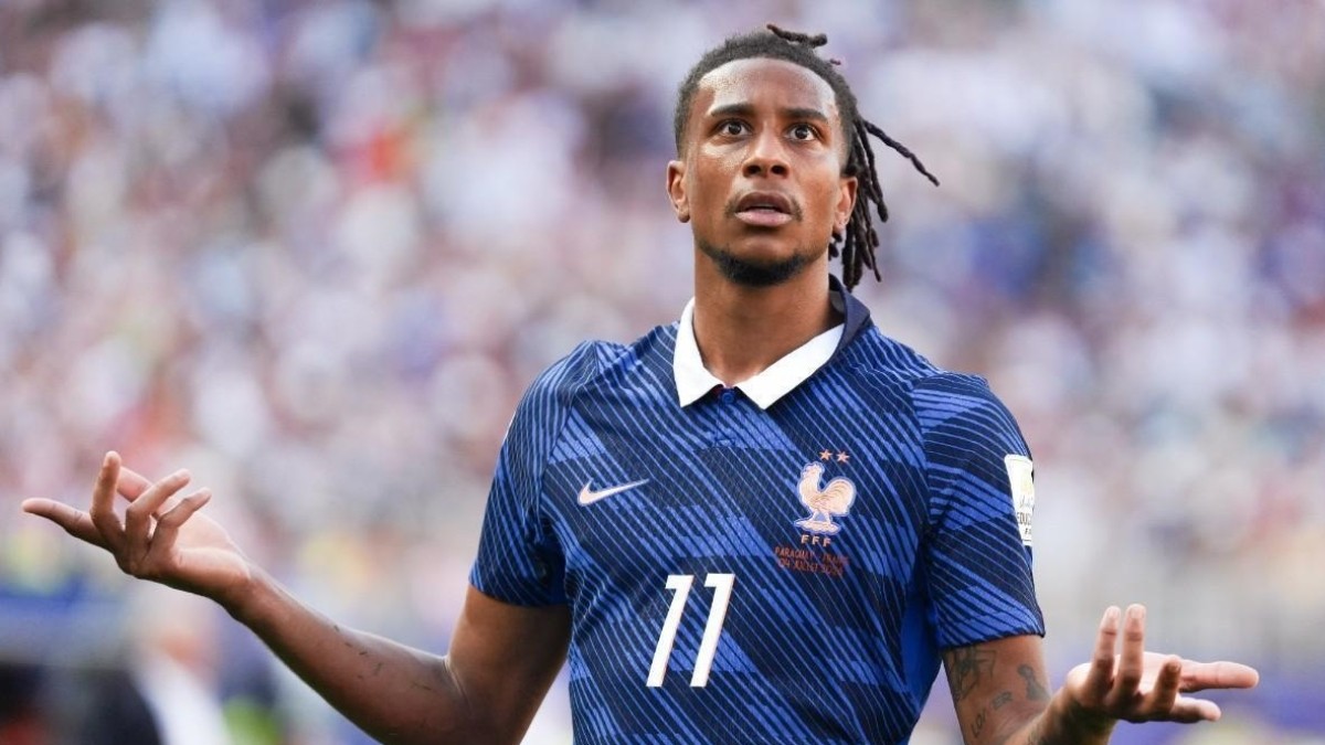 Olise se acerca a la renovación con el Bayern y complica su futuro en el Real Madrid