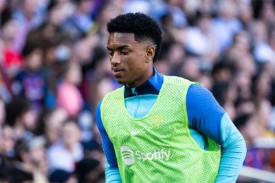 Balde se plantea salir del Barcelona en enero ante la falta de minutos