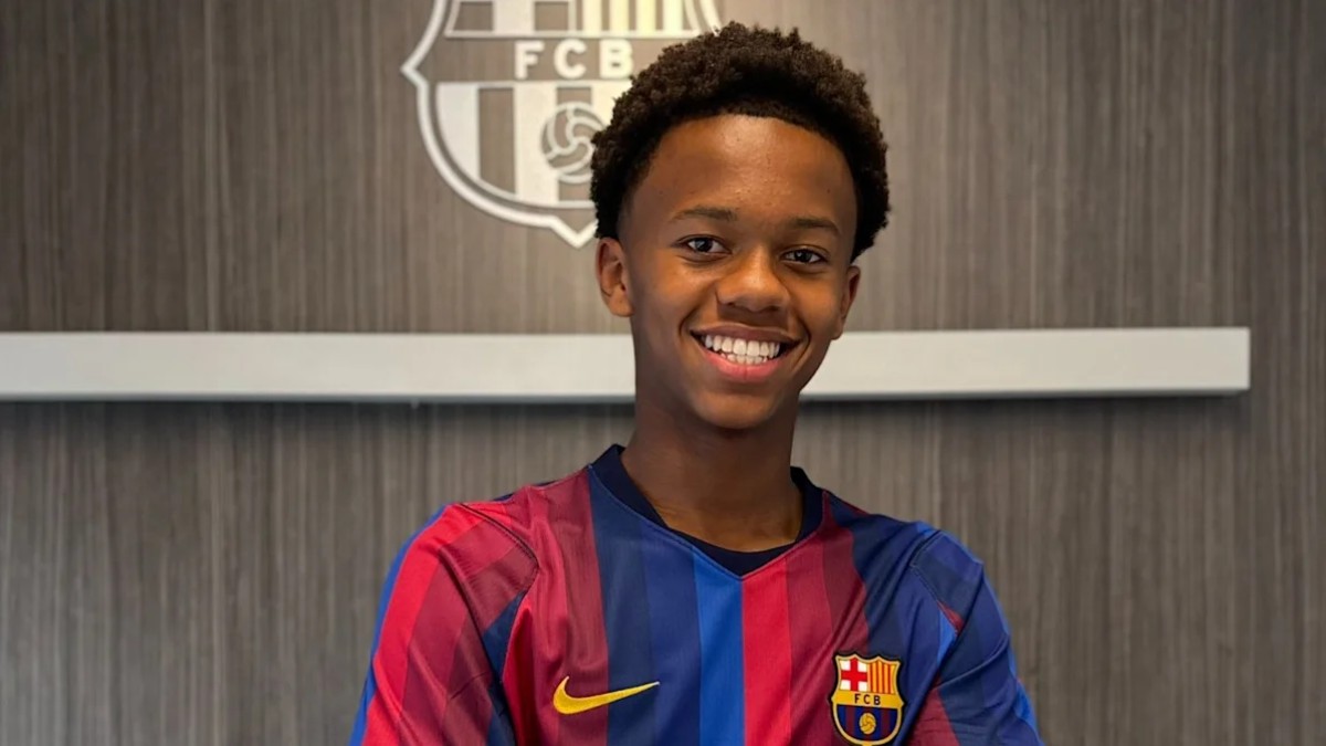 Mika Baza se estrena con el Barcelona y deja pistas de por qué el club apostó por él