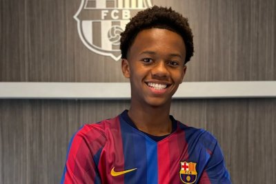 Mika Baza se estrena con el Barcelona y deja pistas de por qué el club apostó por él