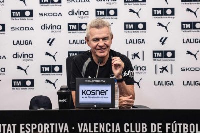 Aguirre estalla en Mestalla y pone el foco en la falta de delanteros del Valencia
