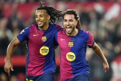 Flick agita la defensa del Barcelona para París con Cancelo como gran recurso