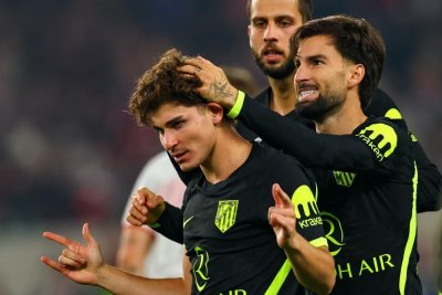 Julián Álvarez rompe su sequía y recibe el respaldo de Simeone tras el empate en Stuttgart