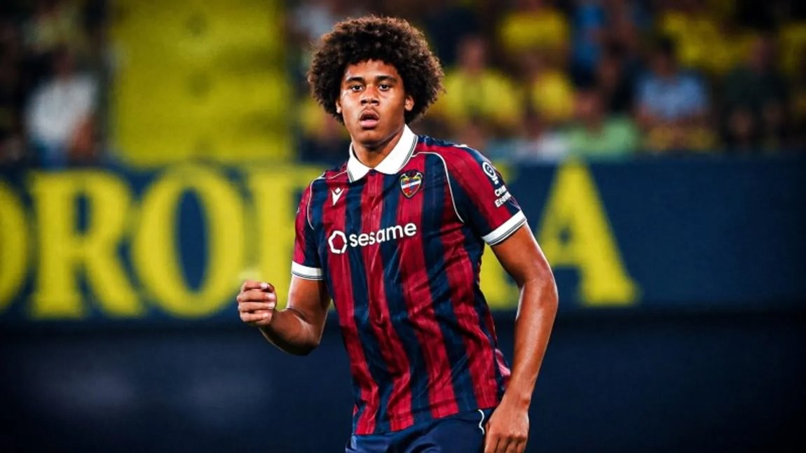 El Liverpool estudia recuperar a Ndukwe tras su irrupción en el Levante