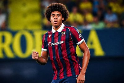 El Liverpool estudia recuperar a Ndukwe tras su irrupción en el Levante