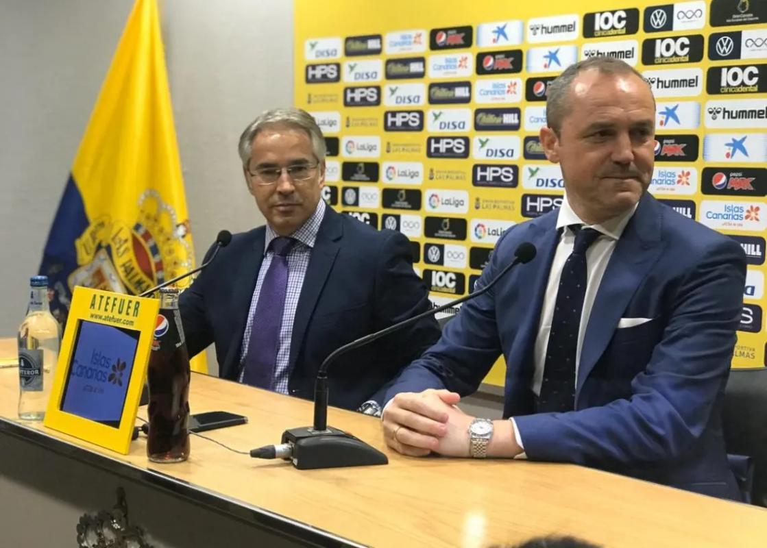 Las Palmas en negociaciones por El Wafi