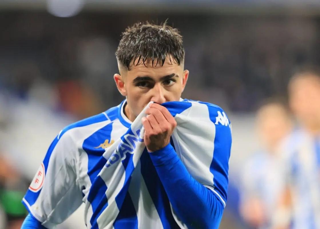 Yeremay Hernández se queda en Coruña