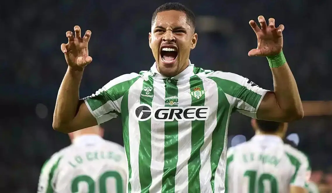 Precio de 40 millones de euros para la transferencia de Vítor Roque