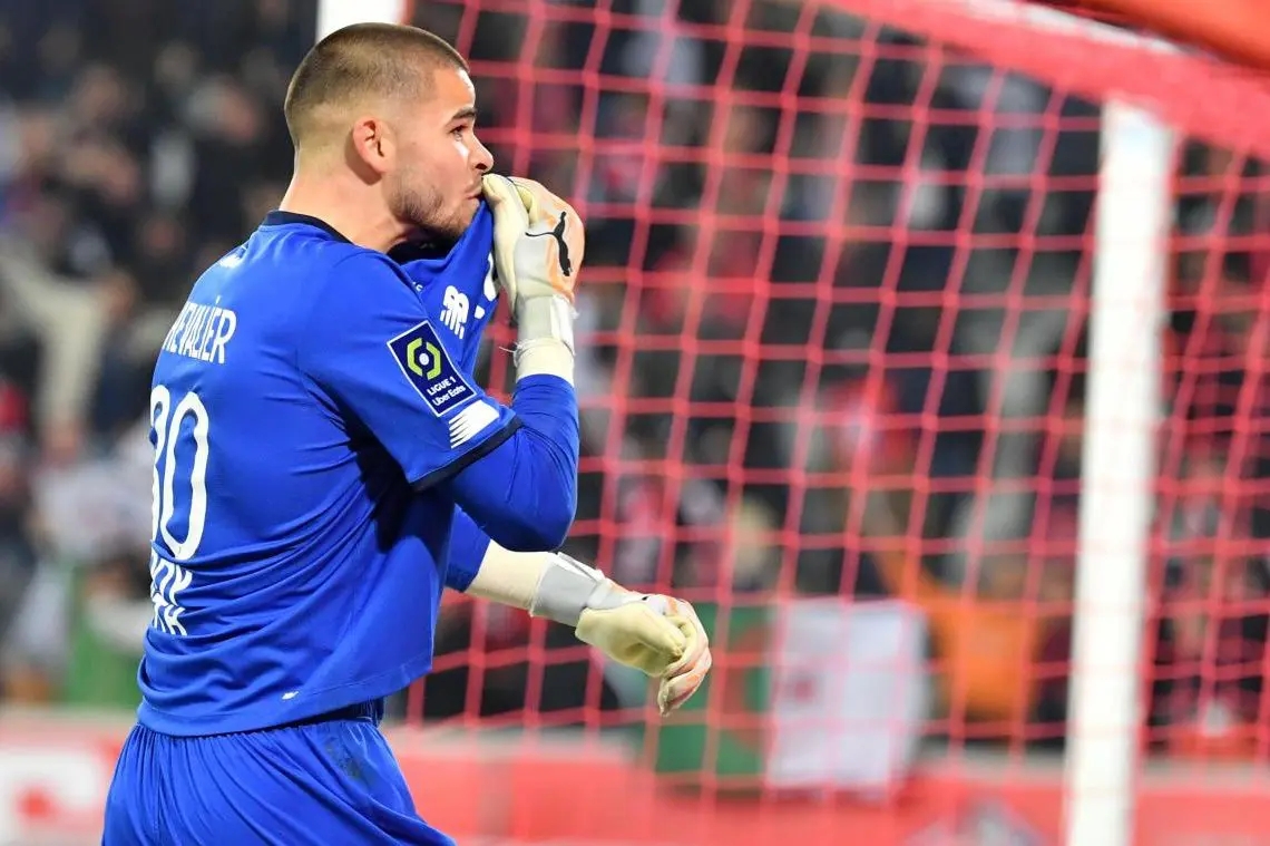 El Barcelona busca nuevo portero: La incertidumbre en la portería culé