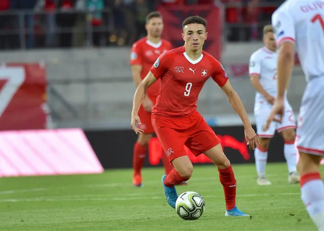 El Sevilla logra el fichaje de Rubén Vargas