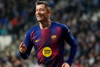 El futuro de Lewandowski en el Barça pende de un hilo: adaptación o salida